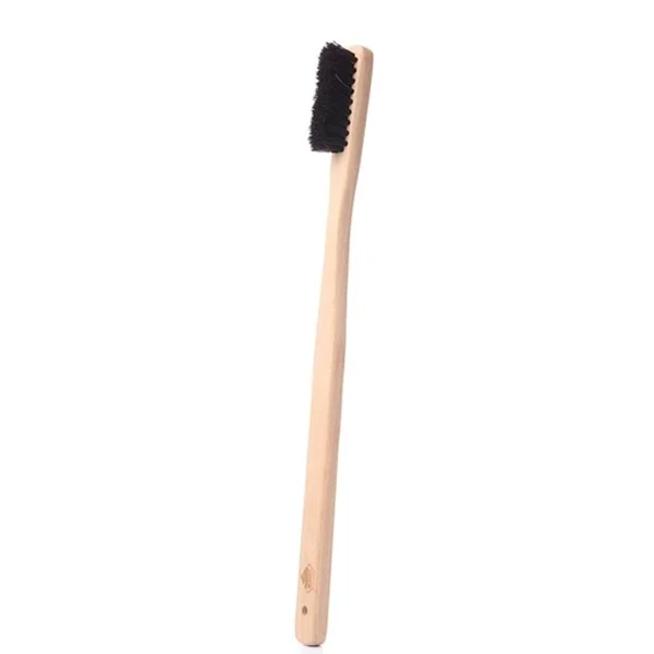 Cepillo de cerdas duras con mango de madera 40 cm